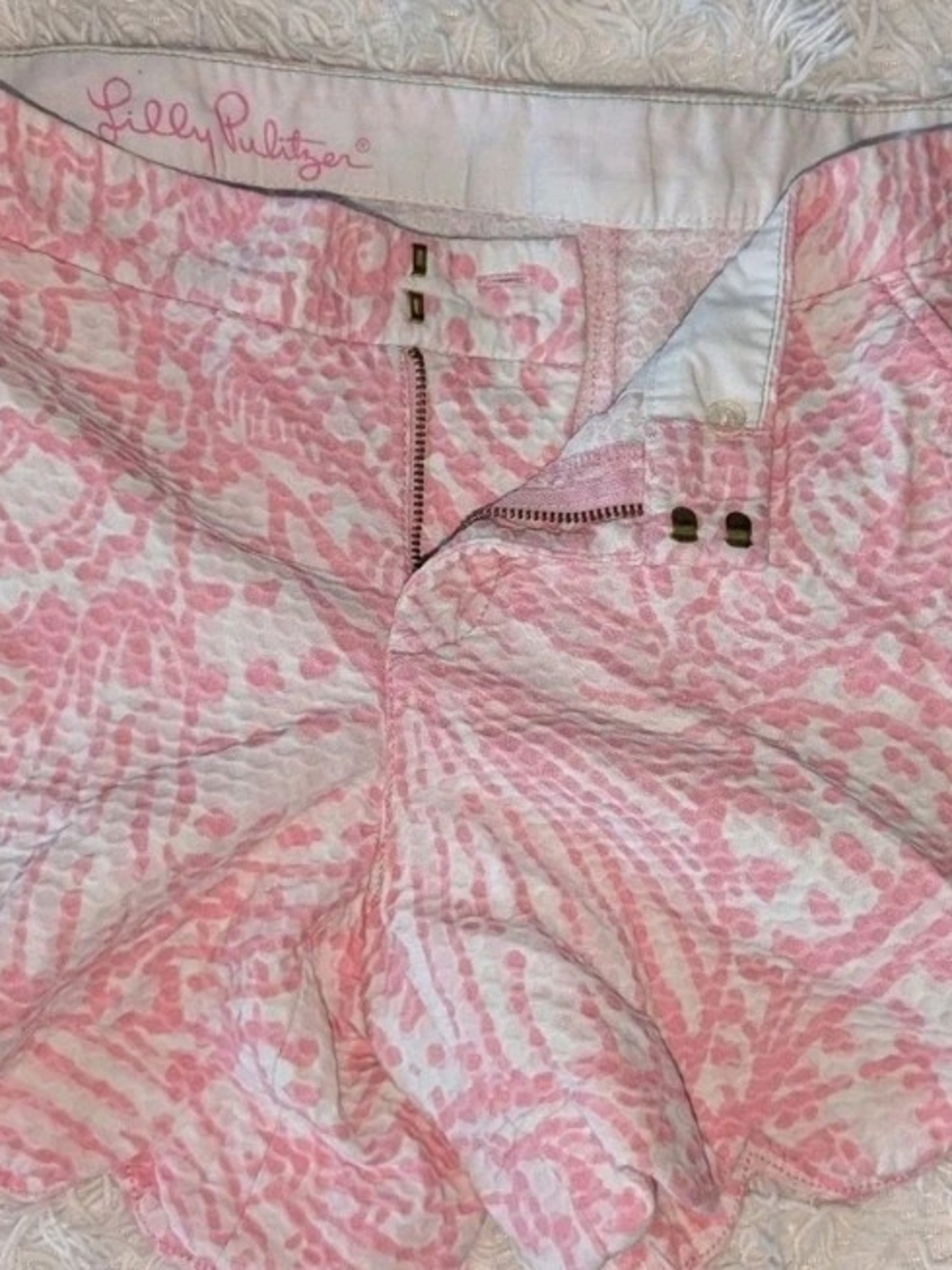 Lilly Pulitzer The Buttercup Short Size 4 Pink & White